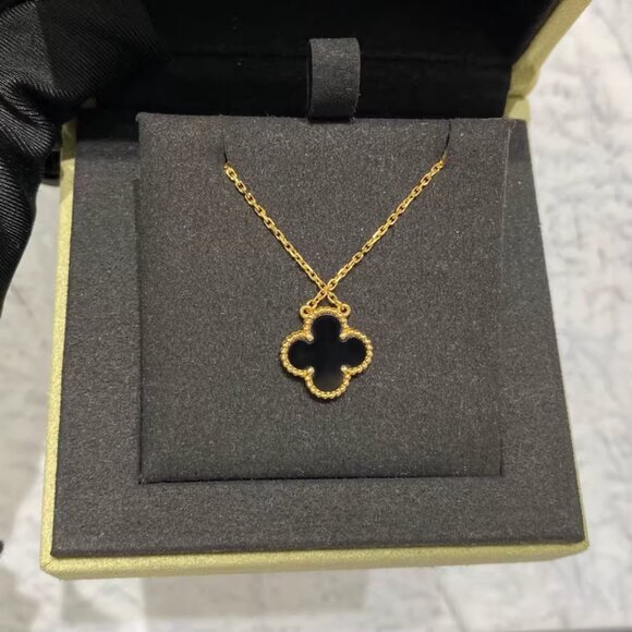 Van Cleef & Arpels Fashion Necklace - Picture 5 of 5